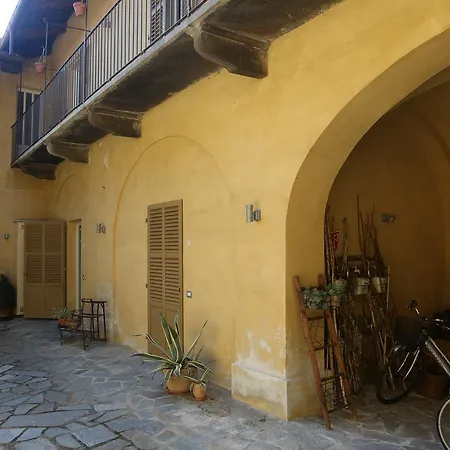 Rosso Hotel Verzuolo